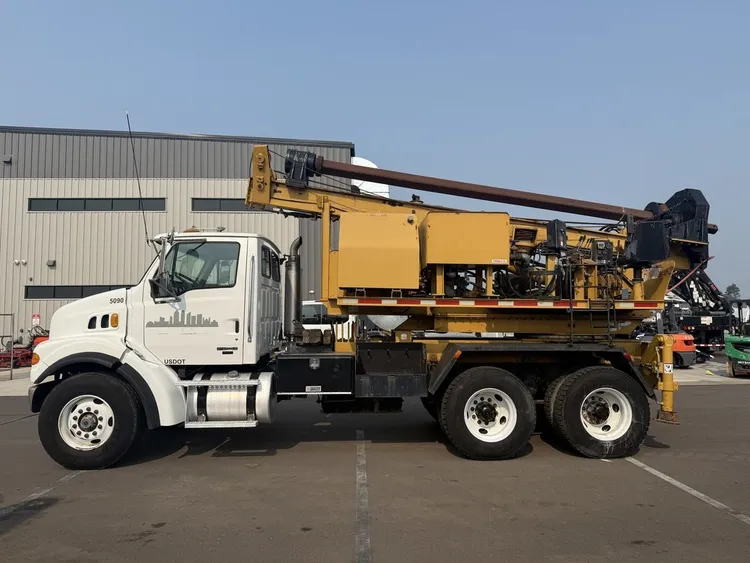 Used 2007 STERLING PRESSURE DRILL Bucket (boom) trucks Minnesota US | Carco Truck & Equipment #1514146