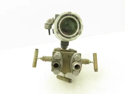 Moore 340D2BH12B5NN13 XTC Electronic Pressure Transmitter Controller 42VDC
