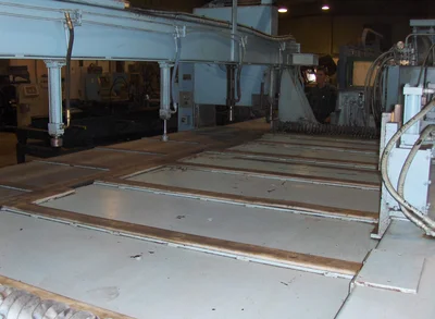 8" x 144" TANNEWITZ Model 3000-MH8 Vertical Band Type Plate Saw; Mfg. 1994