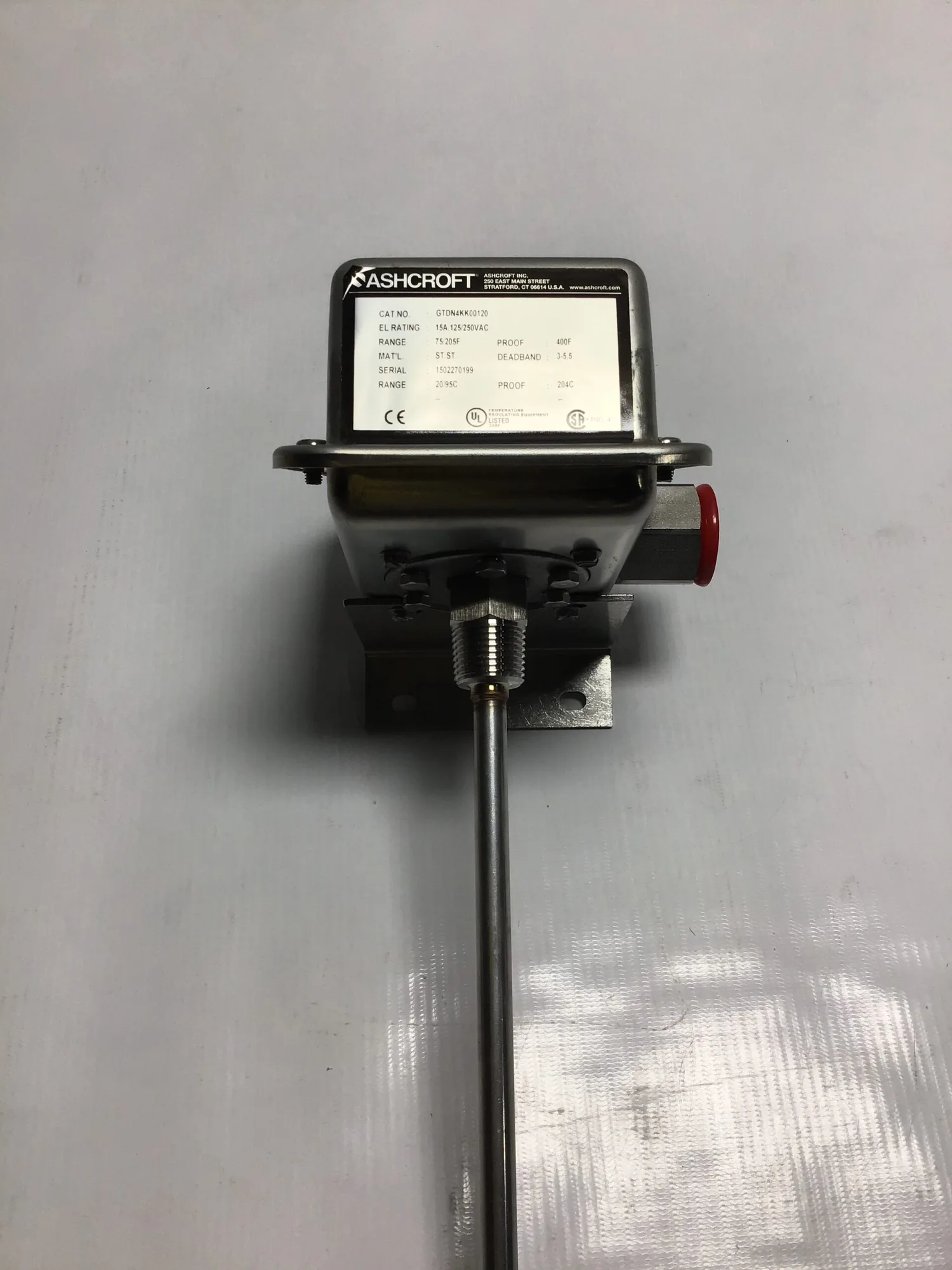 Ashcroft GTDN4KK00120 Temperature Regulating Equipment 15A 125/250VAC 75/205F