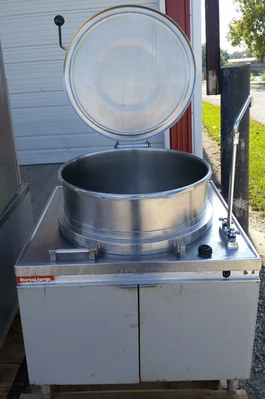 152-0605 Market Forge MT40 40-Gallon Natural Gas Direct Steam Kettle