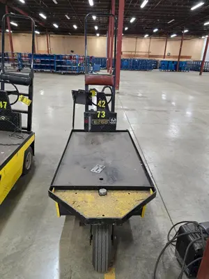 24 VOLT EZ-GO MODEL XI-640 TEXTRON CHASER/TUGGER CART #73: YOBRO #24630
