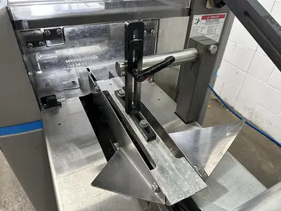 USED DOBOY PACKAGING MACHINERY INC STRATUS WRAPPER