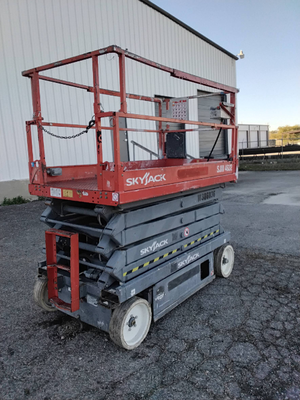USED 2015 Skyjack SJ4632