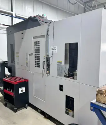 2007 OKUMA MA-400HA Horizontal Machining Centers | Toolquip, Inc. (7)