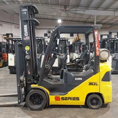 USED 2018 CLARK S30CL