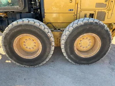 2011 Caterpillar 140M2