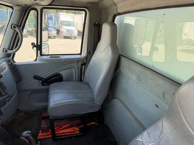 Used 2007 INTERNATIONAL 4300SBA4X2 Box trucks Indiana US | Miedema Asset Management Group #1414581