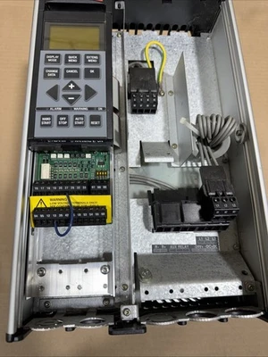 USED Danfoss VLT6006GT4CN1STR3DLF00A00C0