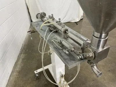 USED LIQUIPAK INTERNATIONAL D40