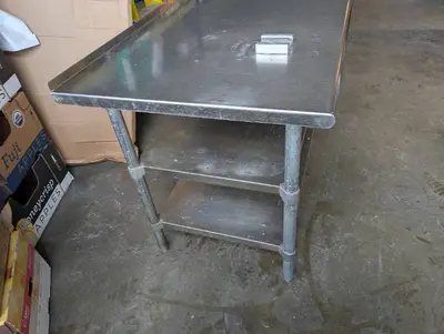 DUKES STAINLESS STEEL COMMERCIAL PREP TABLE