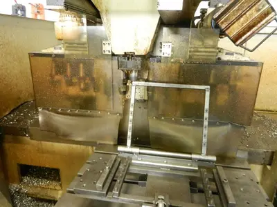 USED UNISIGN UNIVERS 2 X: 1800 - Y: 550 - Z: 300MM