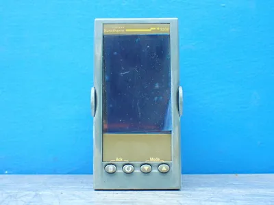 Used EUROTHERM 3208/CC/VH/RRX/R/4CL/G/ENG Temperature Controls Ohio US | HGR 24 #802952