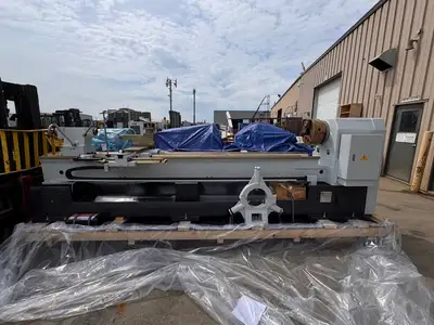 Stanko LA 660X3000 Manual lathe
