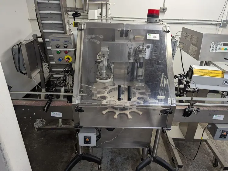 Used KALISH STARCAP AUTOMATIC CHUCK CAPPER. _UNKNOWN_ Cappers | Save on Equipment #420593
