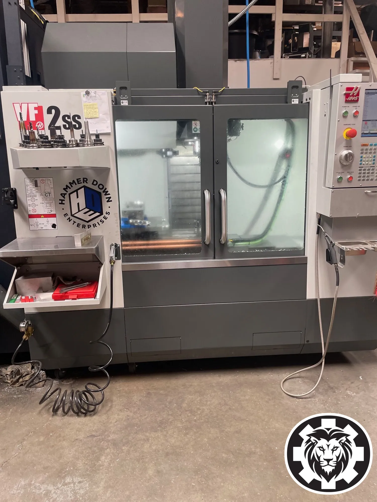 Haas VF-2SS VMC, 2023 - TSC, WIPS, Multi Auger, Auto Window, High Pressure Coolant, HSM, Programmable Coolant