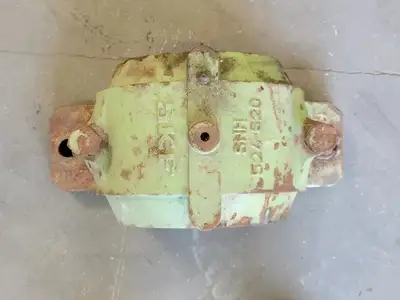 USED SKF SNH 524-620