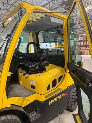 USED HYSTER H90FT FORKLIFT 9000 LBS CAPACITY 3 STAGE MAST W/ HEATING AND AC MFG 21