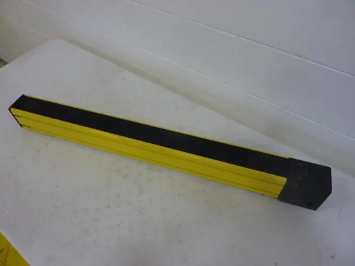 Used SICK OPTIC ELECTRONIC AGSS 900-1111 Light Curtains & Grids Michigan US | Ideal Machinery #588588