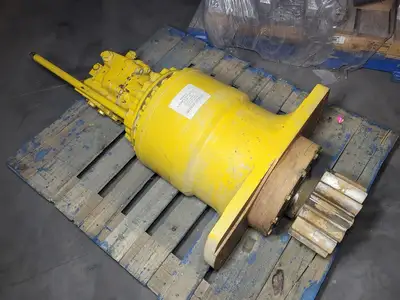USED KOMATSU 21M-26-00011R
