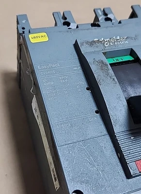 USED Schneider Electric LV540306