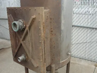 SPC7424  Tank 225 gallon vertical tank, Stainless Steel, dish