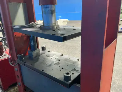 Used 1995 STENHOJ HYDRAULIK 150 H-Frame Presses Ohio US | HGR 24 #1406156