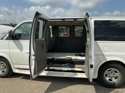 Used 2005 GMC SAVANA Vans Michigan US | Miedema Asset Management Group #1320387