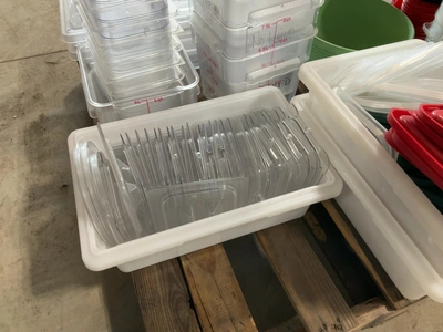 Used MIXED LOT OF PLASTIC RESTAURANT EQUIPMENT Food Storage & Transportation Michigan US | Miedema Asset Management Group #1761530
