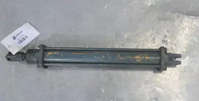 Pneumatic Air Cylinder 2.5" Bore x 16" Stroke