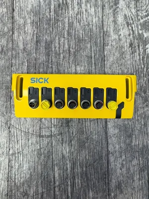 SICK UE403-A0930 Other Sensors | ESS Industrial Equipment Sales (3)