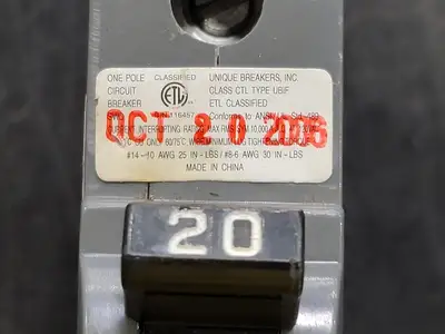 USED UNIQUE BREAKERS INC UBIF120