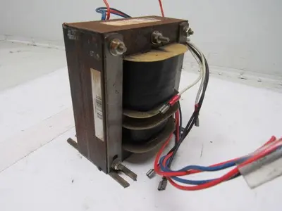 Square D 12-811477-00 Rev 4 0.211KVA Dry type Transformer