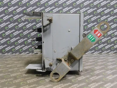 ITE UV321 XL-Universal Bus Duct Fusible Safety Switch Plug 30A 240VAC 7.5HP Used