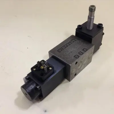 USED MOOG WE52P06C68PBOBNCIX9