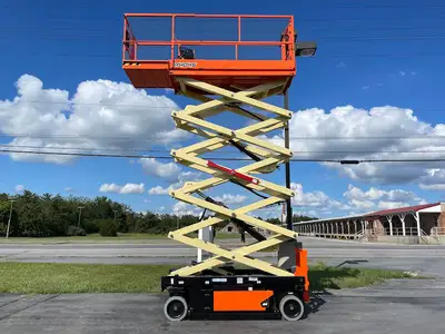New | in-Stock 2023 JLG R4045 Scissor Lifters New York US | United Lift #1446477