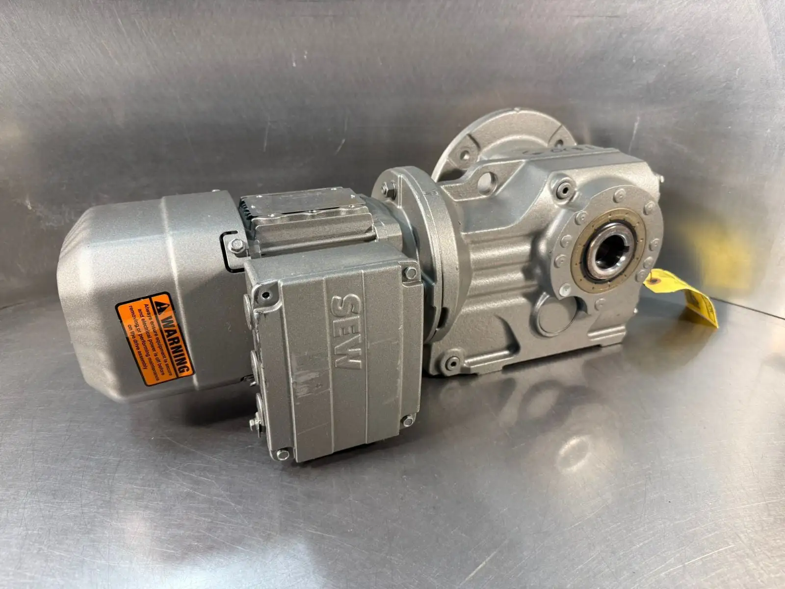 USED SEW-EURODRIVE KAF47DRS71S4BE05/EI7C