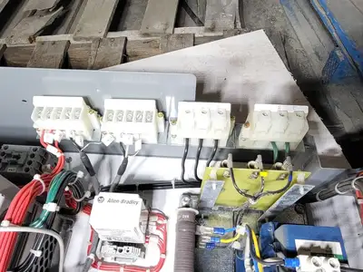 USED ALLEN-BRADLEY 20BE027A0AYNAND0