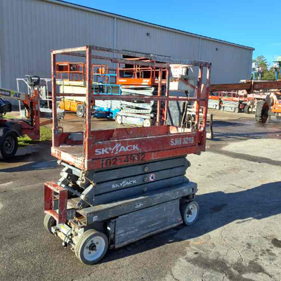 USED 2014 Skyjack SJ3219