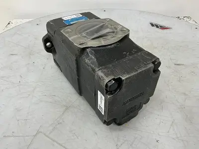 USED DENISON HYDRAULICS T6ED0450281L01B1P31