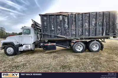 Used 1997 MACK RD688S Garbage trucks Virginia US | Proxy Equipment #1382885