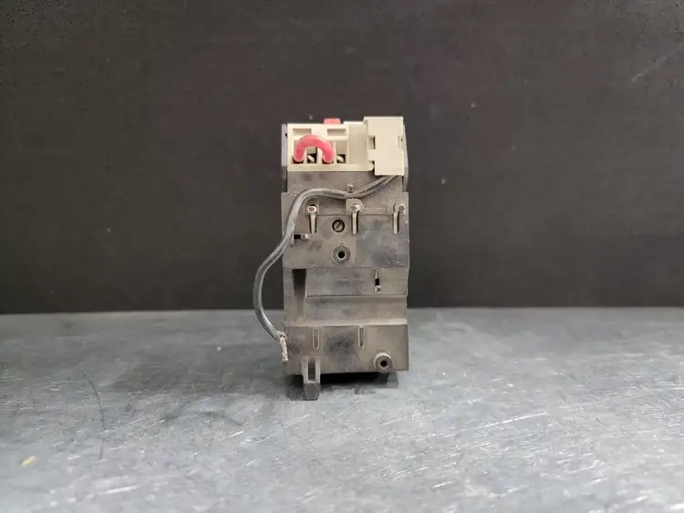 Used SIEMENS 3UA52 12-1E Misc Electrical & Power Parts British Columbia CA | Lenmark #247603