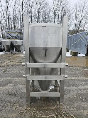 Used 310 Gallon Tank (Tote), Stainless Steel
