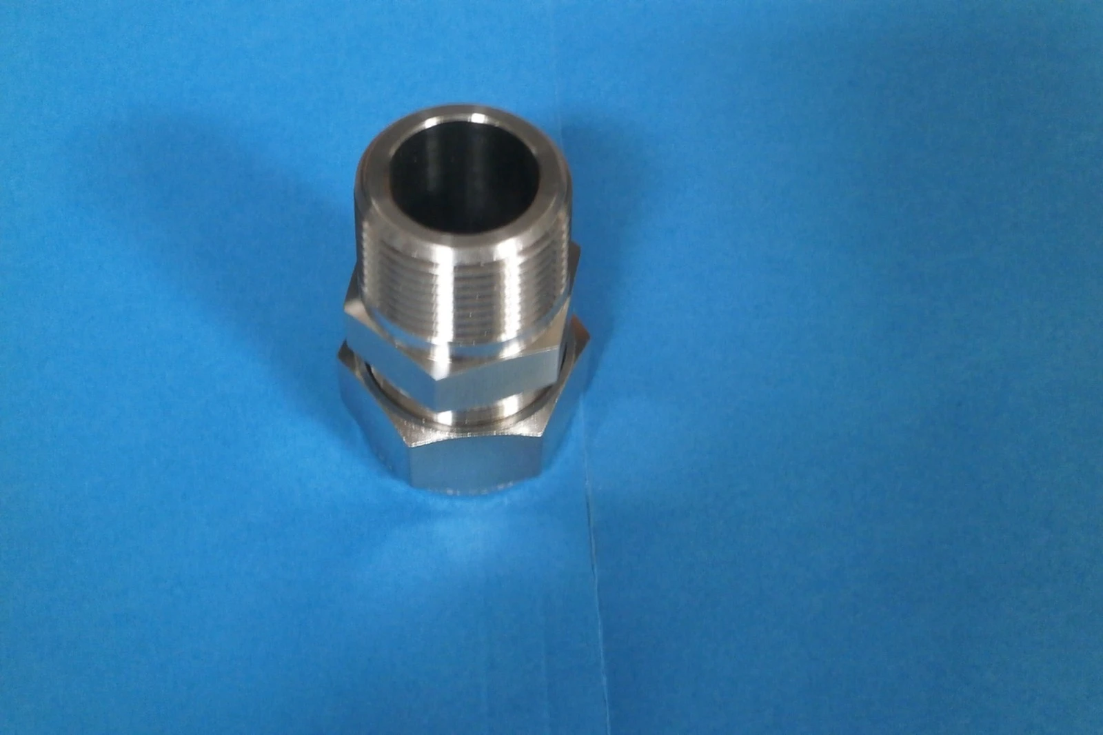 NEW PARKER CONNECTOR