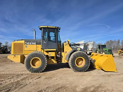 USED 2013 JOHN DEERE 544K