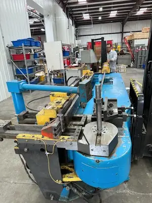 USED 2001 HORN HMT #2STD