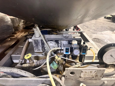 USED AMF 2000