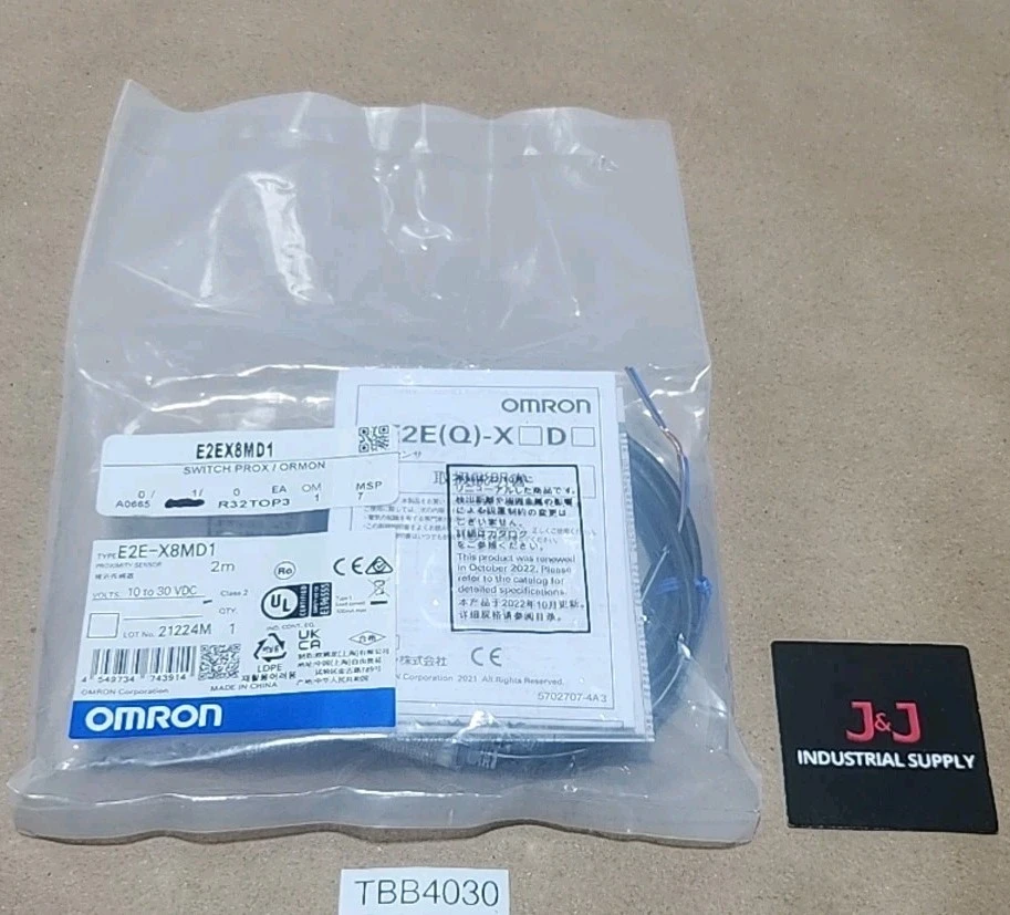 NEW Omron E2E-X8MD1