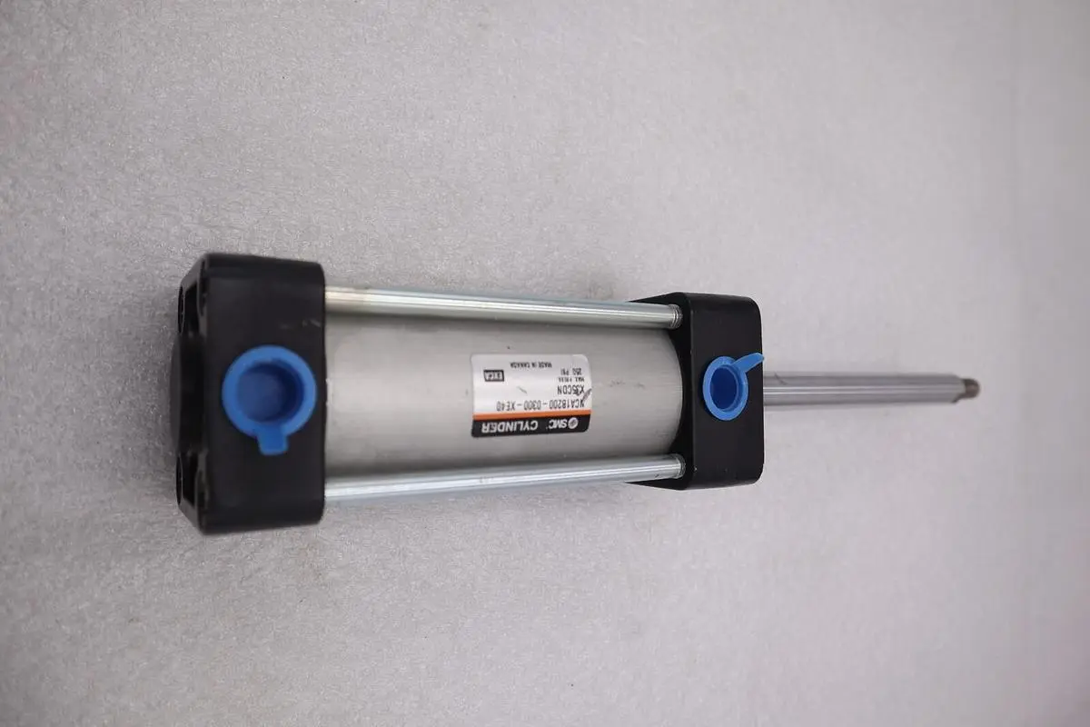Used _UNKNOWN_ _UNKNOWN_ Pneumatic Cylinders Pennsylvania US | Global Equipment International, LLC #1436308