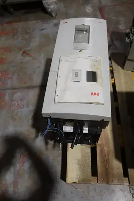 ABB ACS601-0100-5-S00B1200801 FREQUENCY CONVERTER DRIVE 380-500 V AC MAX #CC-28